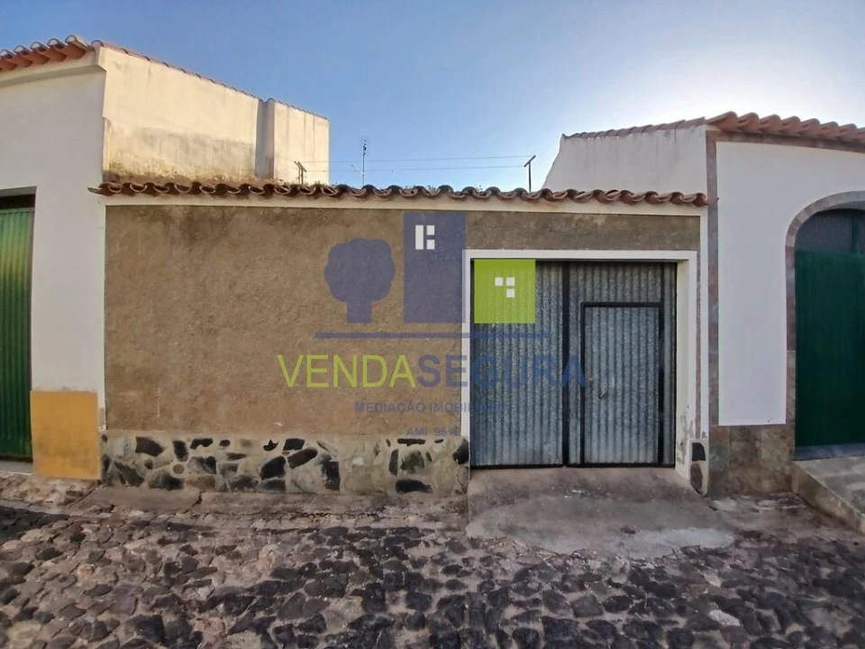 Moradia T2 para Venda em Amareleja Foto 23