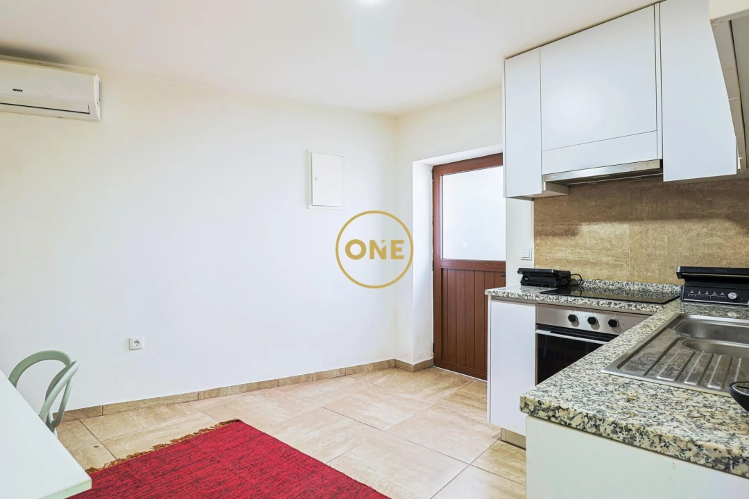 Moradia T3 para Venda em Rossas Foto 4