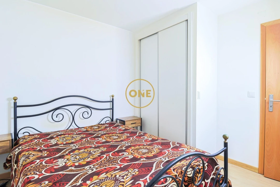 Moradia T3 para Venda em Rossas Foto 8