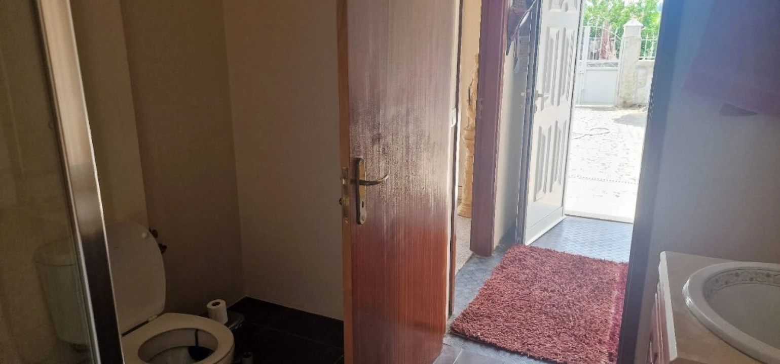 Moradia T4 para Venda em Tabuaças Foto 39