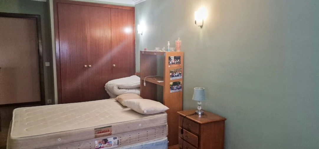 Moradia T4 para Venda em Tabuaças Foto 22