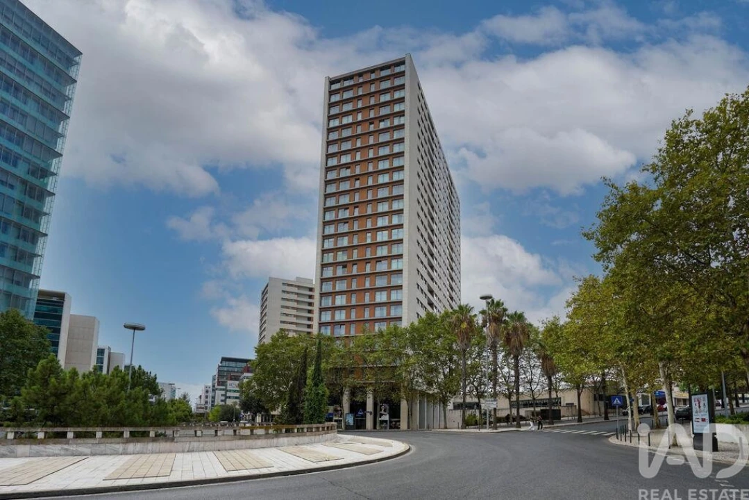 Apartamento T2 para Arrendamento em Olivais Foto 21