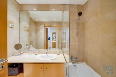 Apartamento T2 para Arrendamento em Olivais