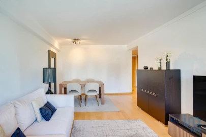 Apartamento T2 para Arrendamento em Olivais