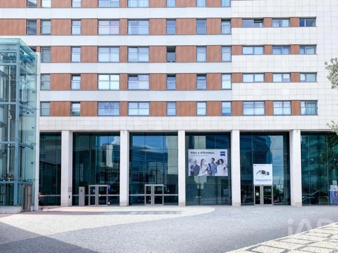 Apartamento T2 para Arrendamento em Olivais Foto 23