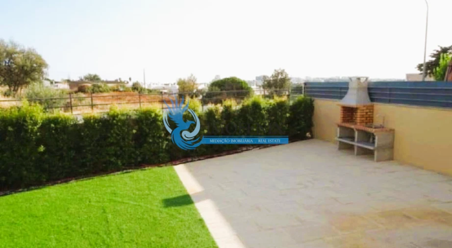 Moradia T4 para Arrendamento em Albufeira e Olhos de Água Foto 3