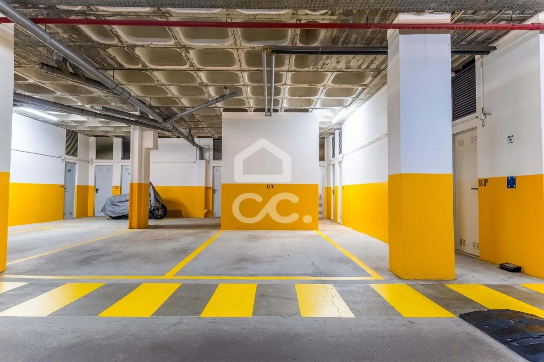 Apartamento T2 para Venda em Vila Nova da Telha Foto 18