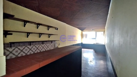Negócio para Venda em Armação de Pera