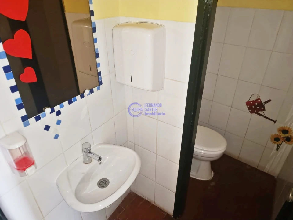 Negócio para Venda em Armação de Pera Foto 4