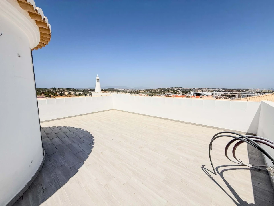 Moradia T3 para Venda em Lagos (São Sebastião e Santa Maria) Foto 30