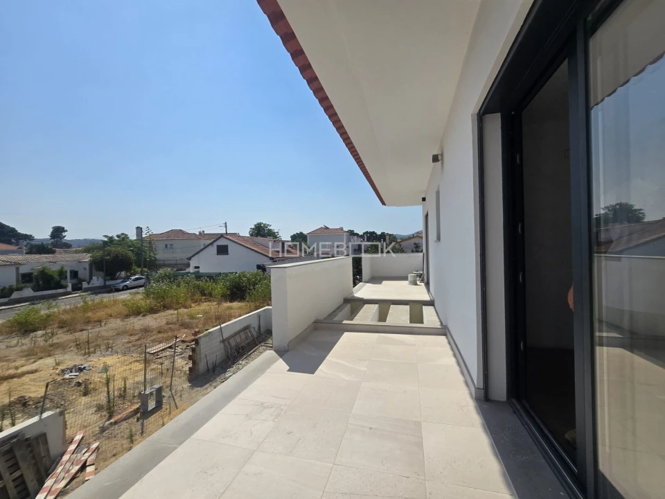 Moradia T4 para Venda em Azeitão (São Lourenço e São Simão) Foto 26