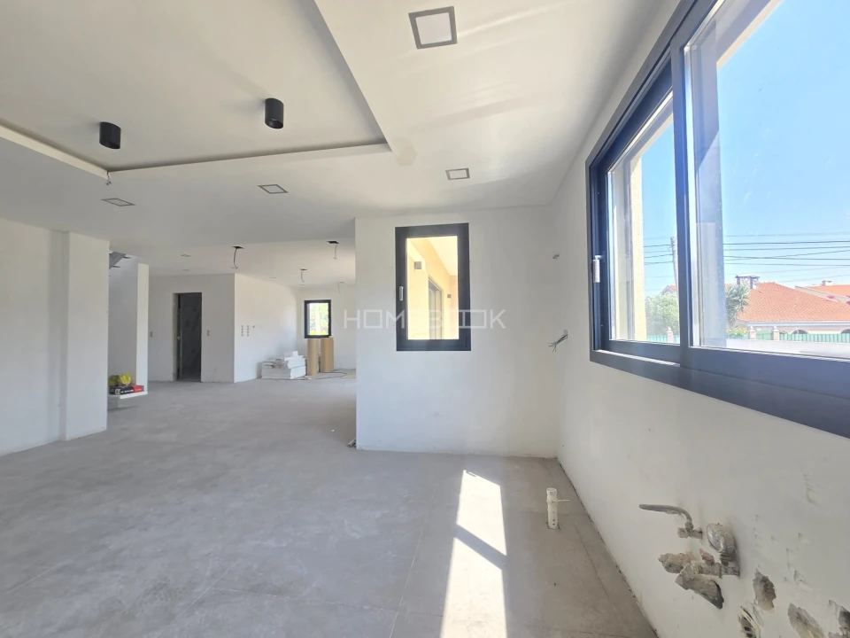 Moradia T4 para Venda em Azeitão (São Lourenço e São Simão) Foto 16