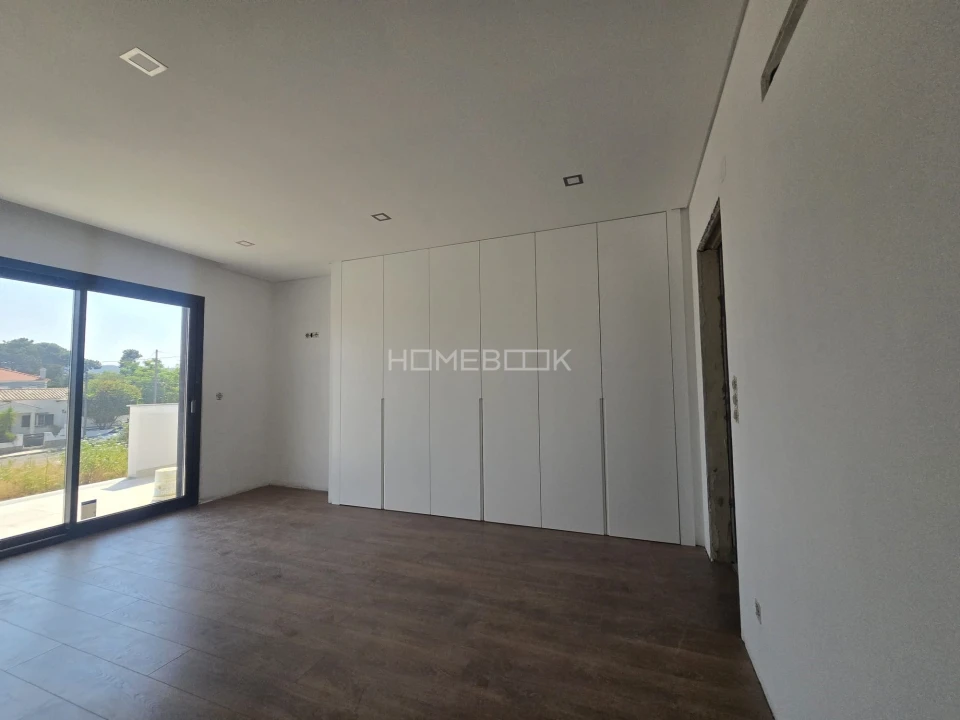 Moradia T4 para Venda em Azeitão (São Lourenço e São Simão) Foto 21