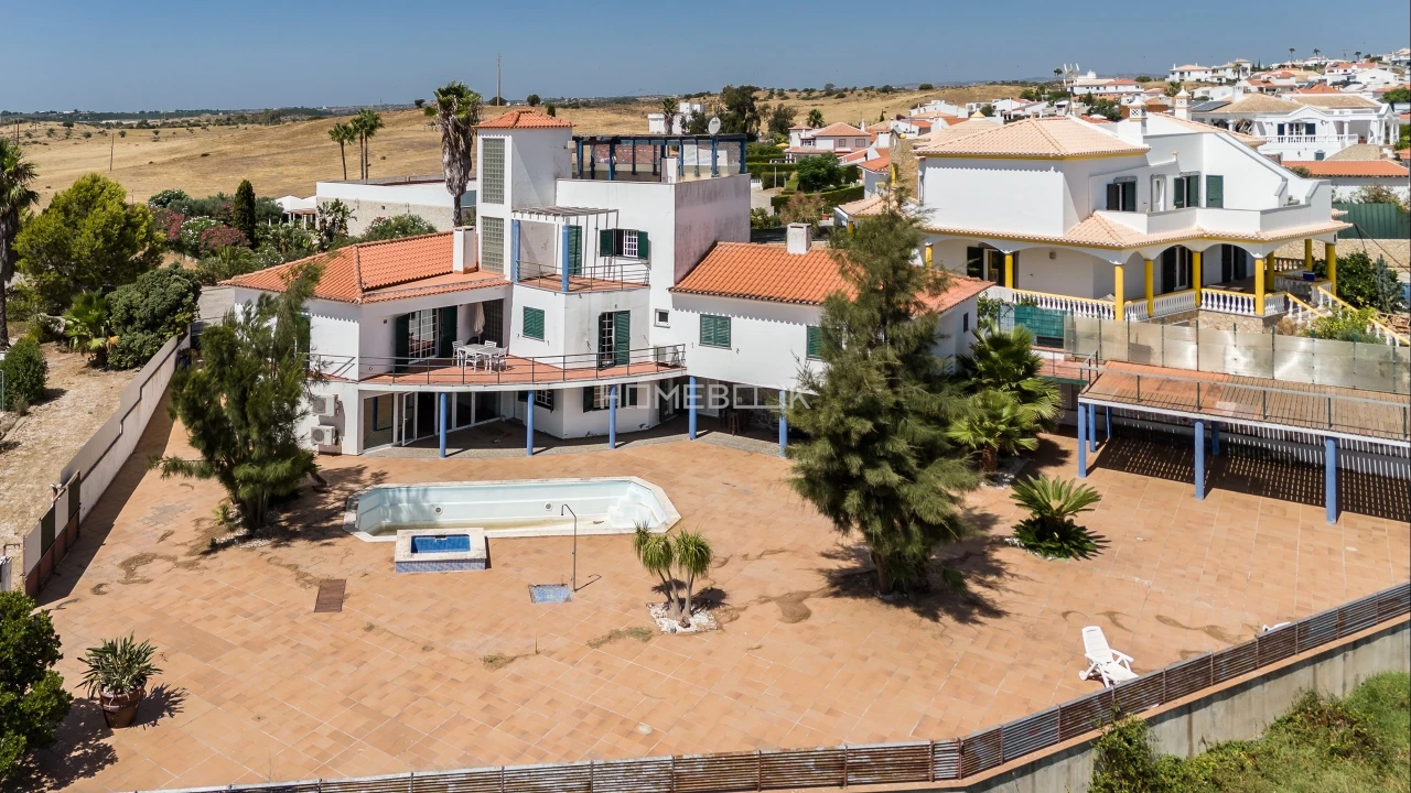 Moradia T5 para Venda em Castro Marim Foto 17
