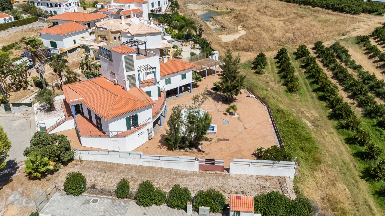 Moradia T5 para Venda em Castro Marim Foto 10