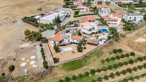 Moradia T5 para Venda em Castro Marim