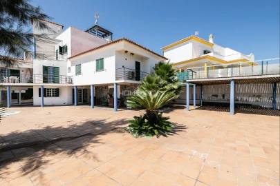 Moradia T5 para Venda em Castro Marim