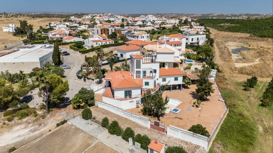 Moradia T5 para Venda em Castro Marim Foto 13