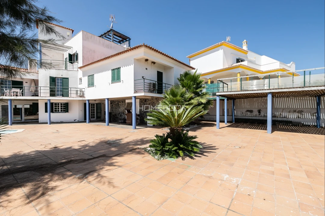 Moradia T5 para Venda em Castro Marim Foto 45