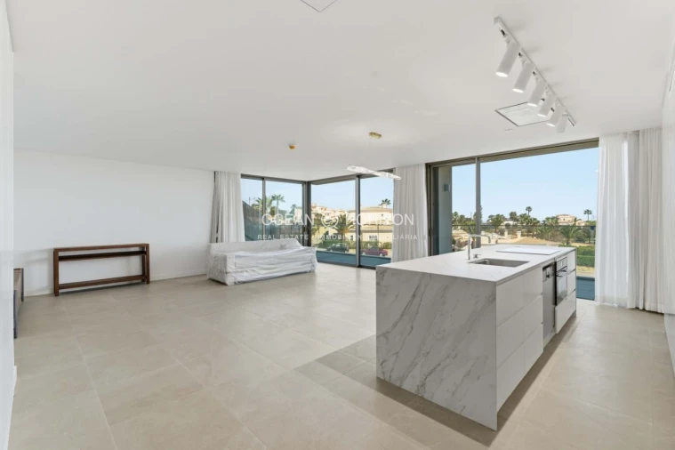 Apartamento T3 para Venda em Lagoa e Carvoeiro Foto 2
