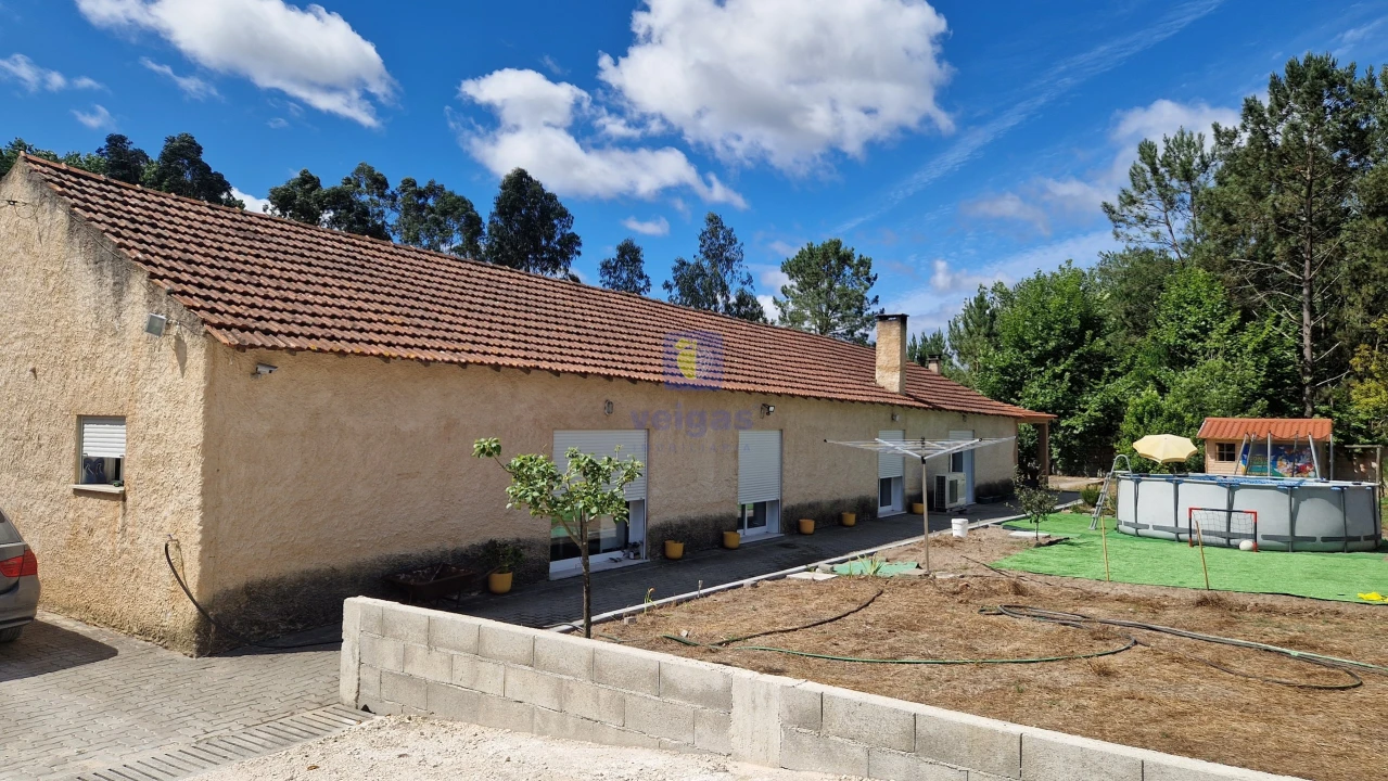 Moradia T3 para Venda em Maceira Foto 2