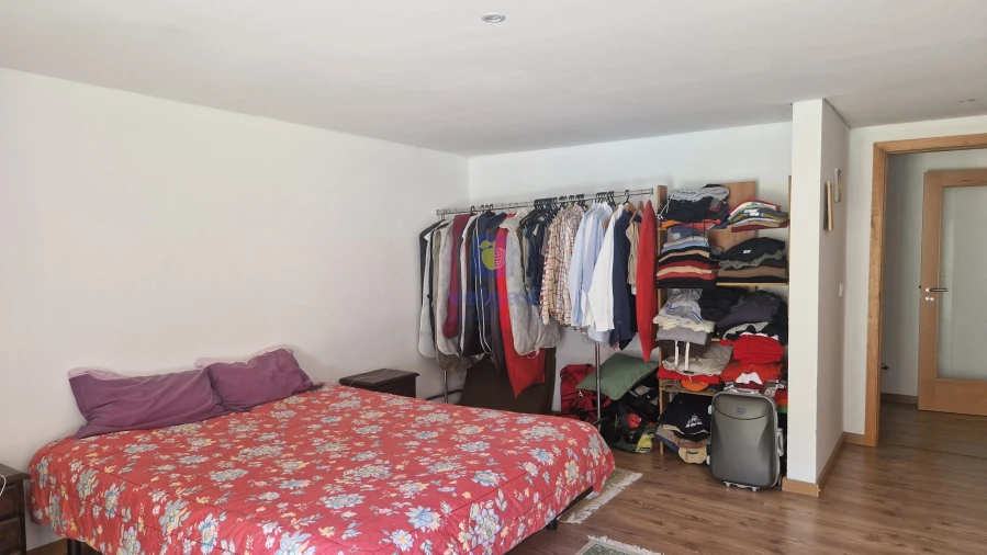 Moradia T3 para Venda em Maceira Foto 10