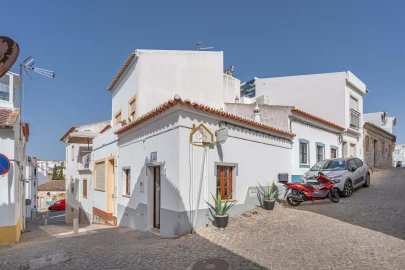Moradia T1 para Venda em Lagos (São Sebastião e Santa Maria)