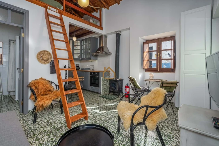 Moradia T1 para Venda em Lagos (São Sebastião e Santa Maria) Foto 6