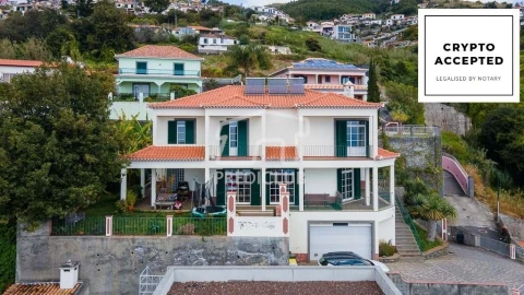 Moradia T4 para Venda em Funchal (Santa Maria Maior)