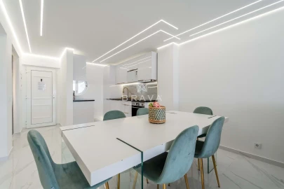 Apartamento T2 para Venda em Albufeira e Olhos de Água