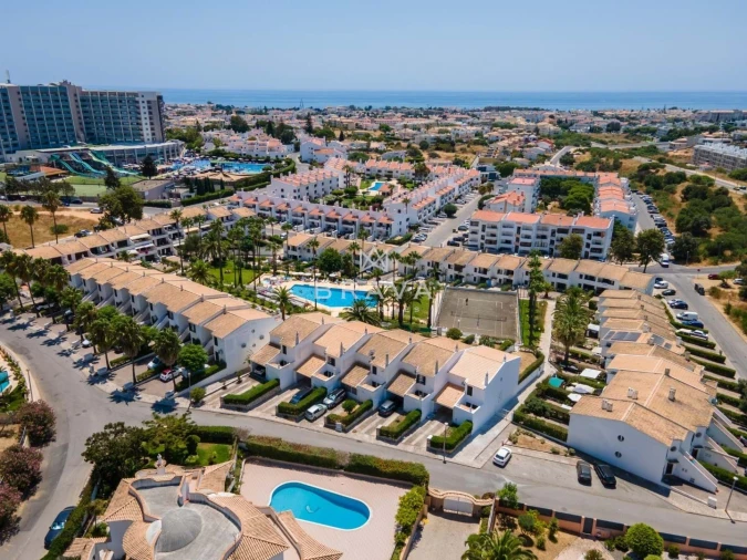 Apartamento T2 para Venda em Albufeira e Olhos de Água Foto 20