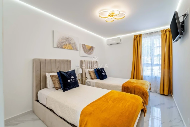 Apartamento T2 para Venda em Albufeira e Olhos de Água Foto 13