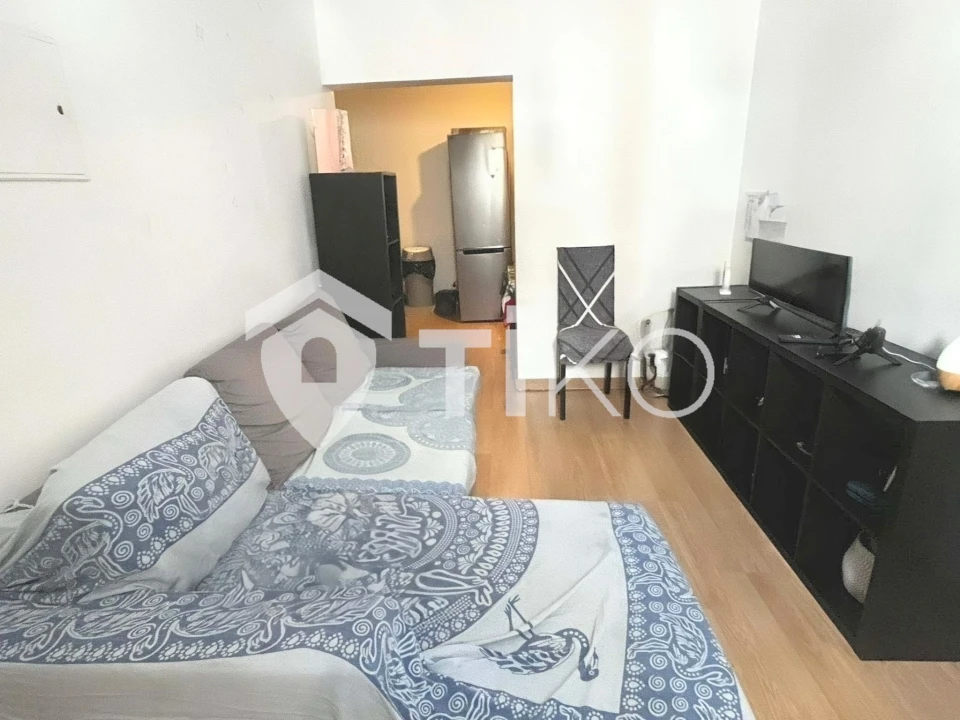 Apartamento T2 para Venda em Algés, Linda-A-Velha e Cruz Quebrada-Dafundo Foto 2