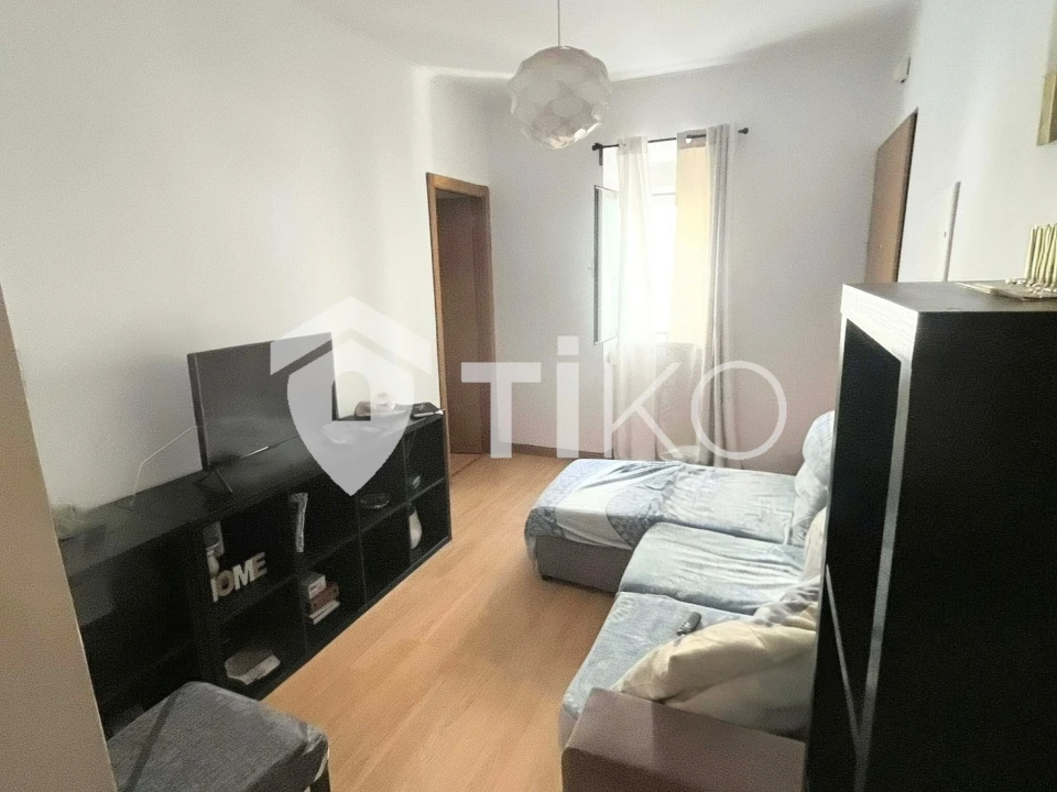 Apartamento T2 para Venda em Algés, Linda-A-Velha e Cruz Quebrada-Dafundo Foto 4