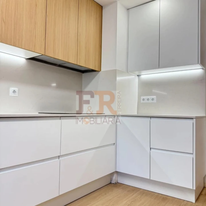 Moradia T3 para Venda em Fernao Ferro Foto 8