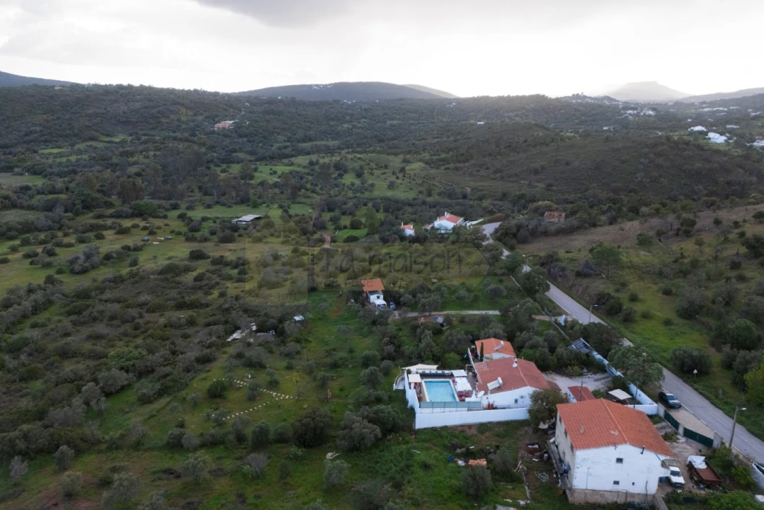 Moradia T4 para Venda em Salir Foto 45