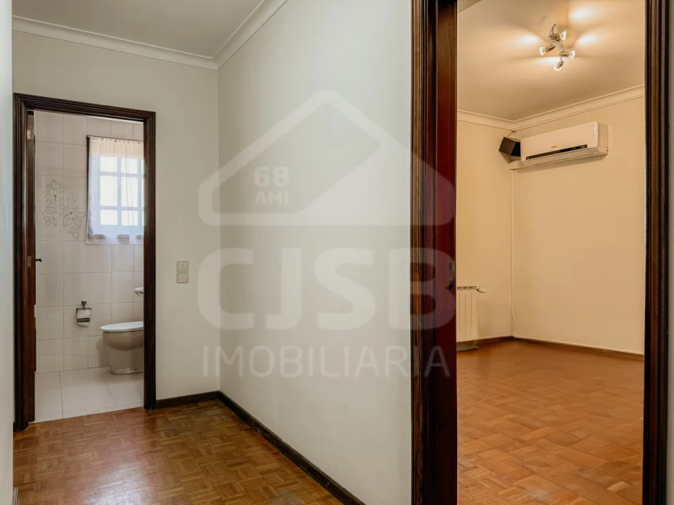 Moradia T5 para Venda em Salvaterra de Magos e Foros de Salvaterra Foto 27