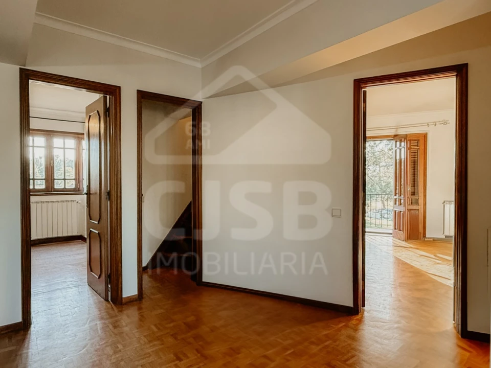 Moradia T5 para Venda em Salvaterra de Magos e Foros de Salvaterra Foto 40