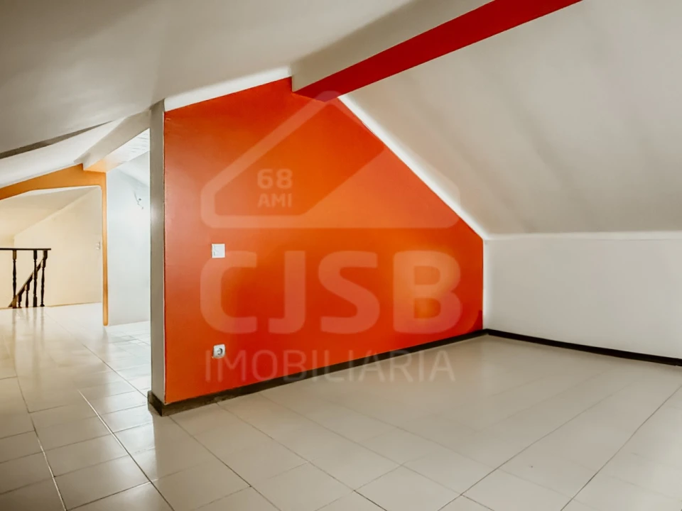 Moradia T5 para Venda em Salvaterra de Magos e Foros de Salvaterra Foto 41