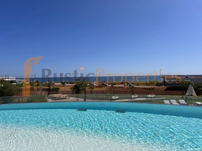 Apartamento T2 para Venda em Quarteira Foto 4