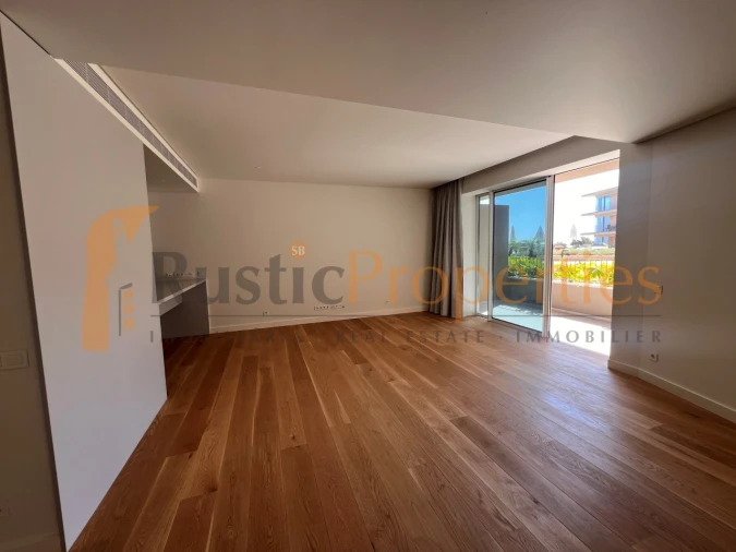 Apartamento T2 para Venda em Quarteira Foto 8