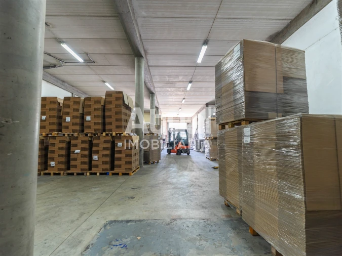 Armazém para Venda em Tagilde e Vizela (São Paio) Foto 4