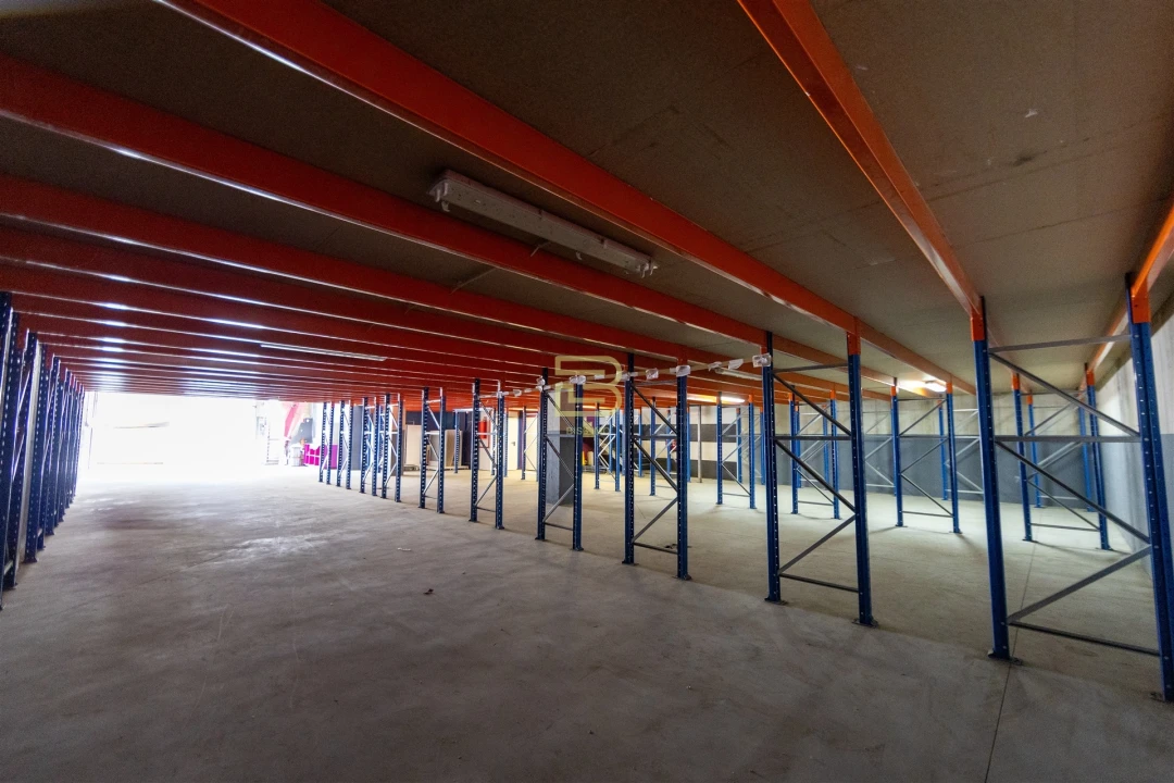 Armazém para Venda em Ermesinde Foto 13