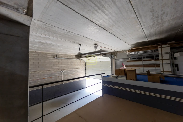 Armazém para Venda em Ermesinde Foto 9