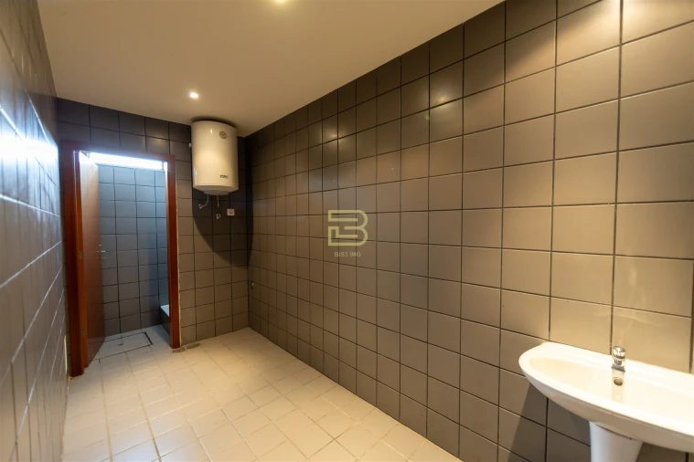 Armazém para Arrendamento em Ermesinde Foto 19