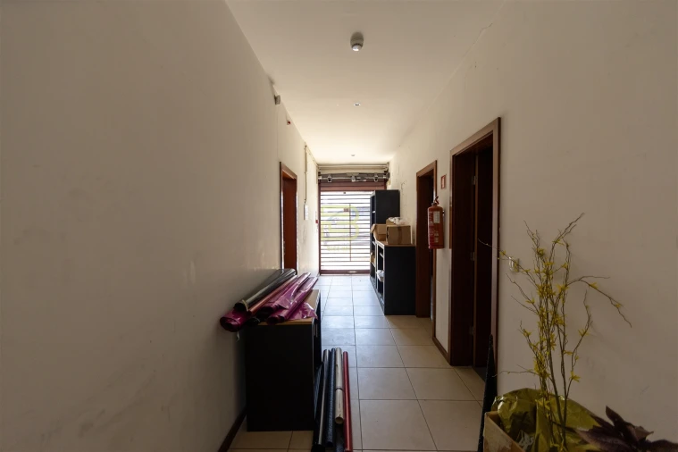 Armazém para Arrendamento em Ermesinde Foto 18