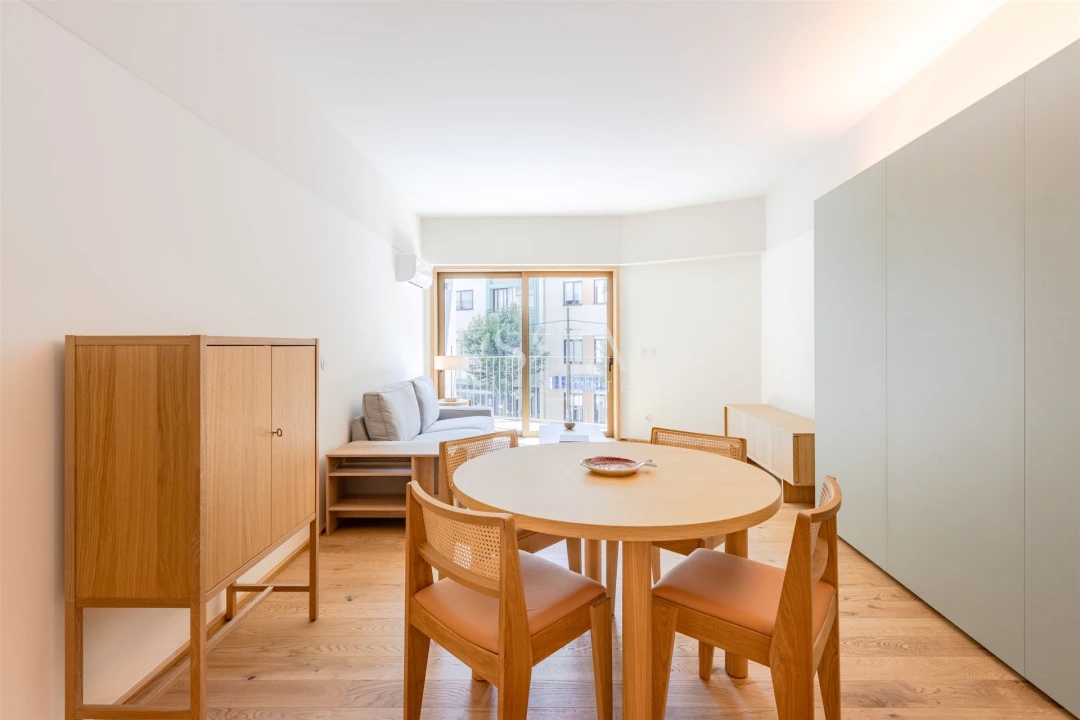 Apartamento T1 para Arrendamento em Cedofeita, Santo Ildefonso, Sé, Miragaia, São Nicolau e Vitória Foto 2