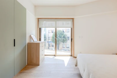 Apartamento T1 para Arrendamento em Cedofeita, Santo Ildefonso, Sé, Miragaia, São Nicolau e Vitória