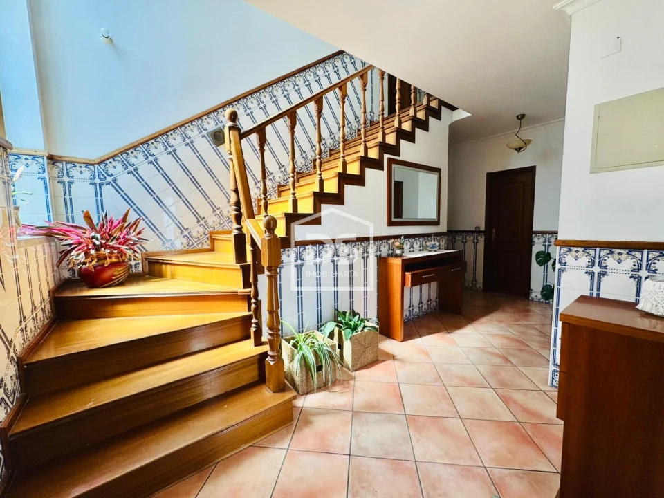 Moradia T4 para Venda em Guarda Foto 10