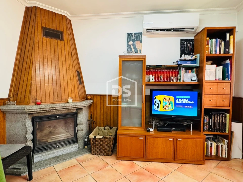 Moradia T4 para Venda em Guarda Foto 20